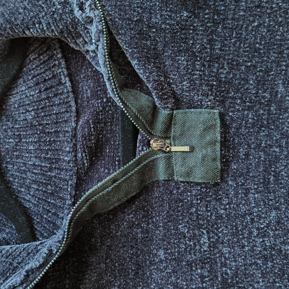 Black 1/4 Zip Sweater - Picture 4 of 4